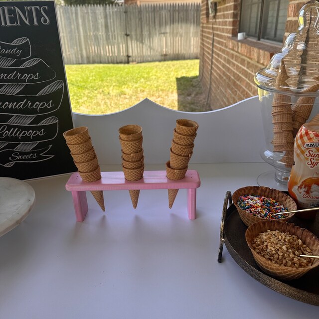 Farmhouse Ice Cream Cone Holder DIY • Crafting my Home