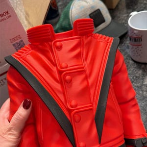 CRYSTAL added a photo of their purchase