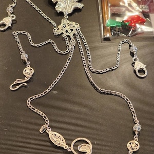 Rhysand added a photo of their purchase