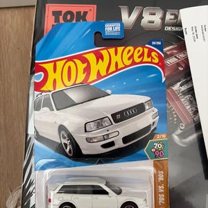 Carly ha añadido una foto de su compra