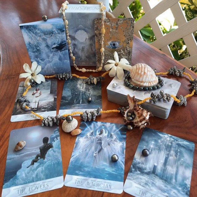 エイジ・オブ・アクエリアス・タロット | 88枚のカード | ガイド