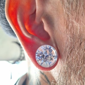 Sascha added a photo of their purchase