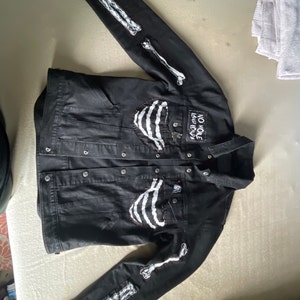 Julio added a photo of their purchase