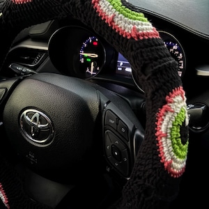 Yazi added a photo of their purchase