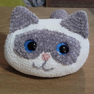 Olivia added a photo of their purchase