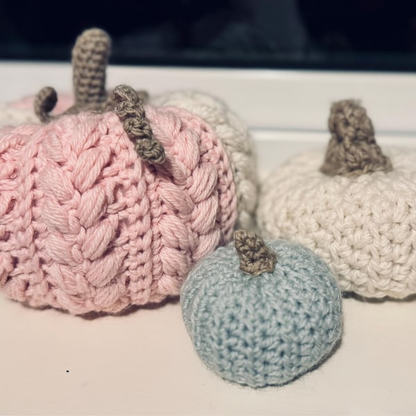 CROCHET PATTERN + VIDEO Pumpkin Spice Wheat Stitch Crochet Pumpkin Trio ...