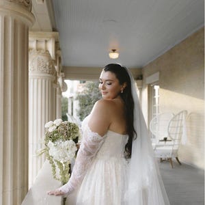 Anakaren Lozano added a photo of their purchase