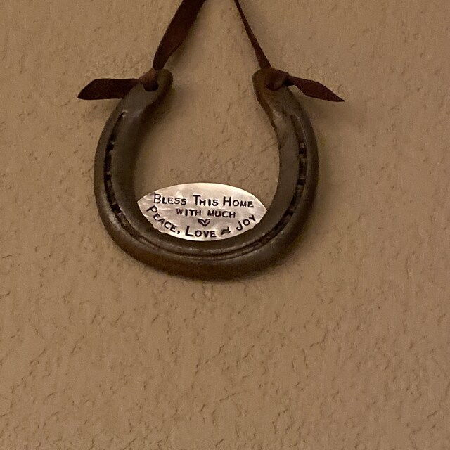 Subculture 　HORSE SHOE GOODLUCK Blog - 1000 years Good luck Horseshoes - Good Luck Horseshoes