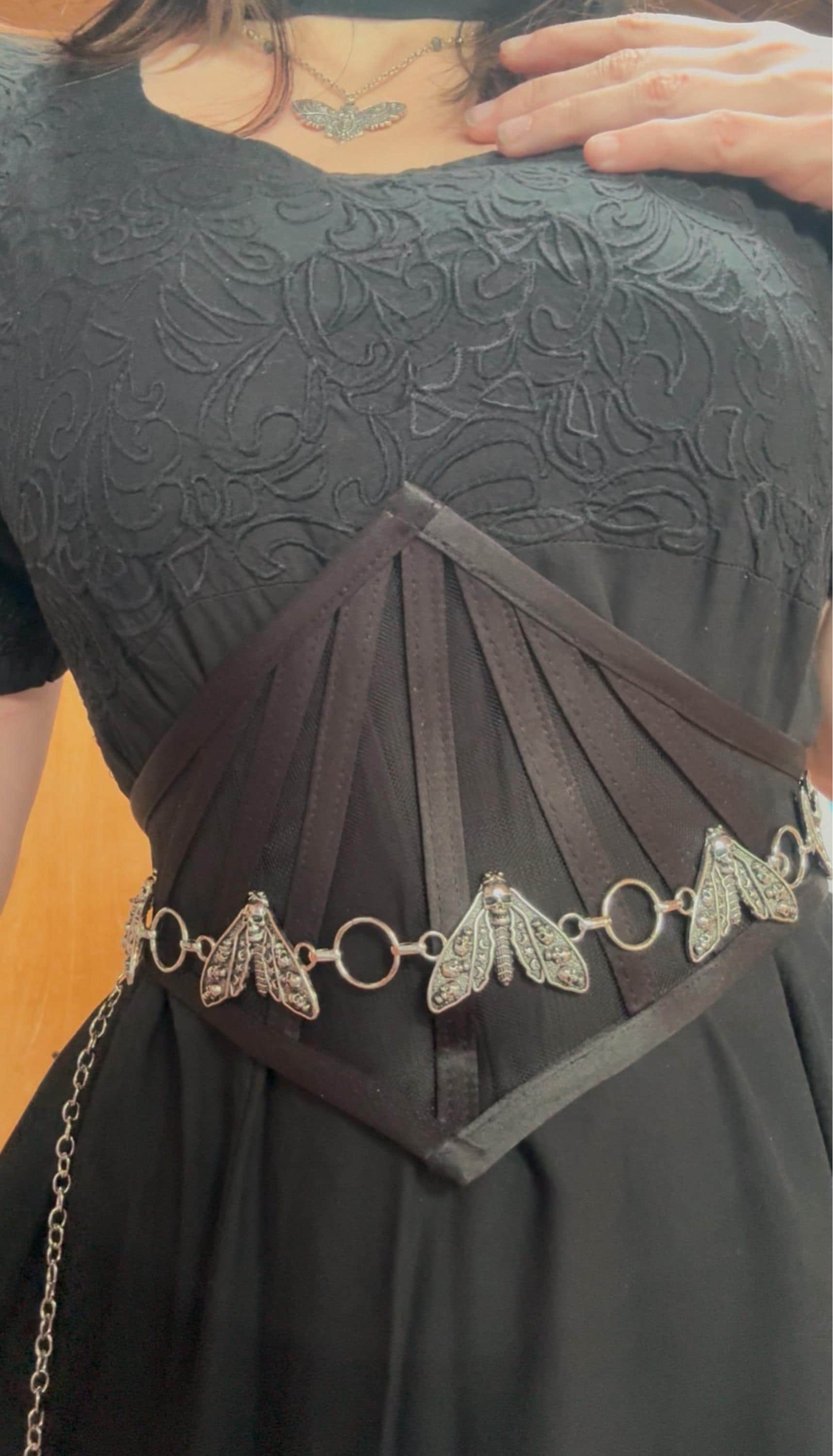 Dead Head Moth Metal Belt, Costume Jewelry, Bug Waist Chain Belt, Creepy Goth Punk Retro Unisex, Whimsigoth Moth Belt, Halloween Accessory
