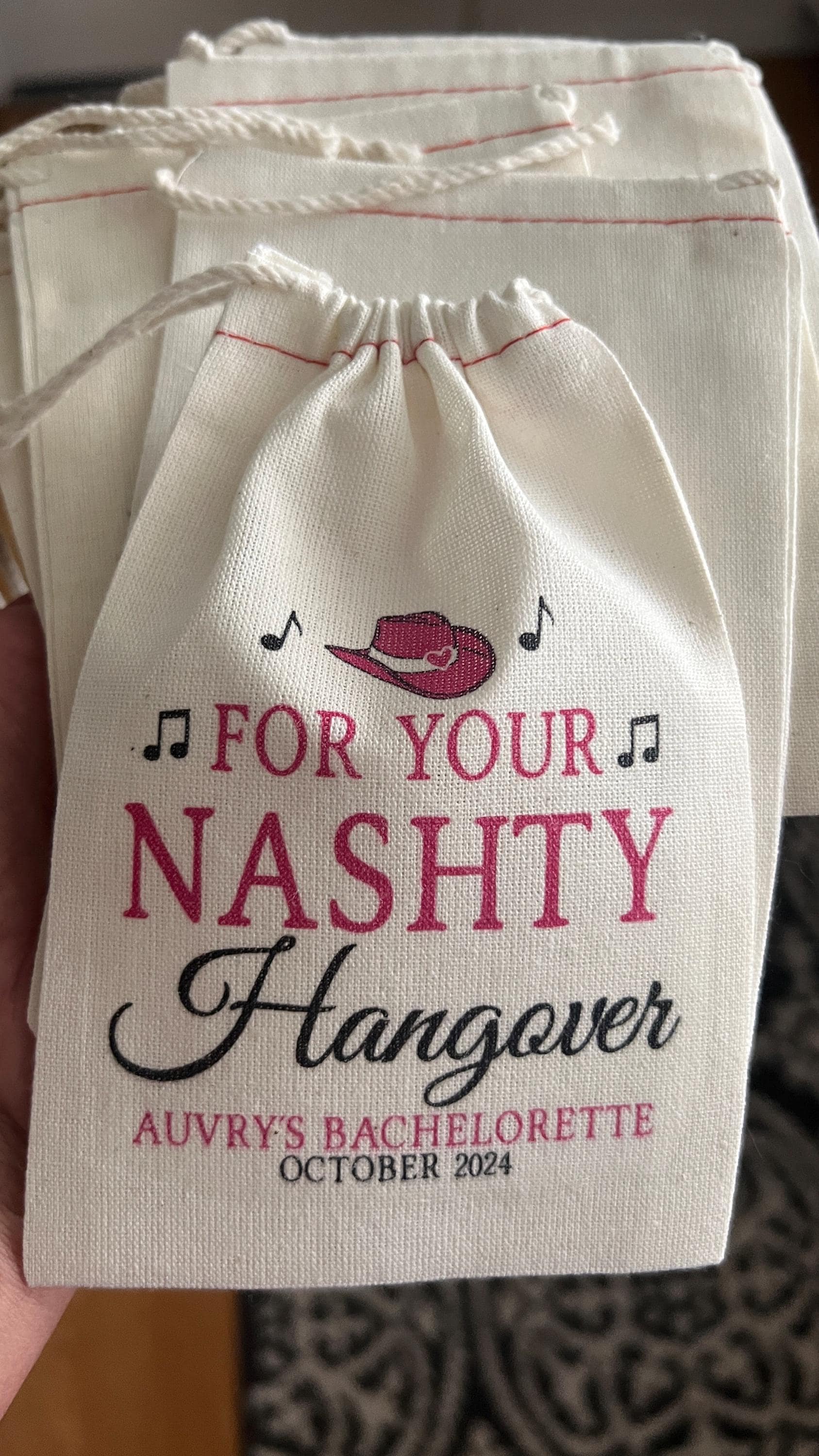 Nashville Bachelorette Hangover Kit, Nashville Birthday Recovery Kit Gastgeschenktüten, Nashty Nash Bash Survival Geschenktüten, Nashelorette Gastgeschenke