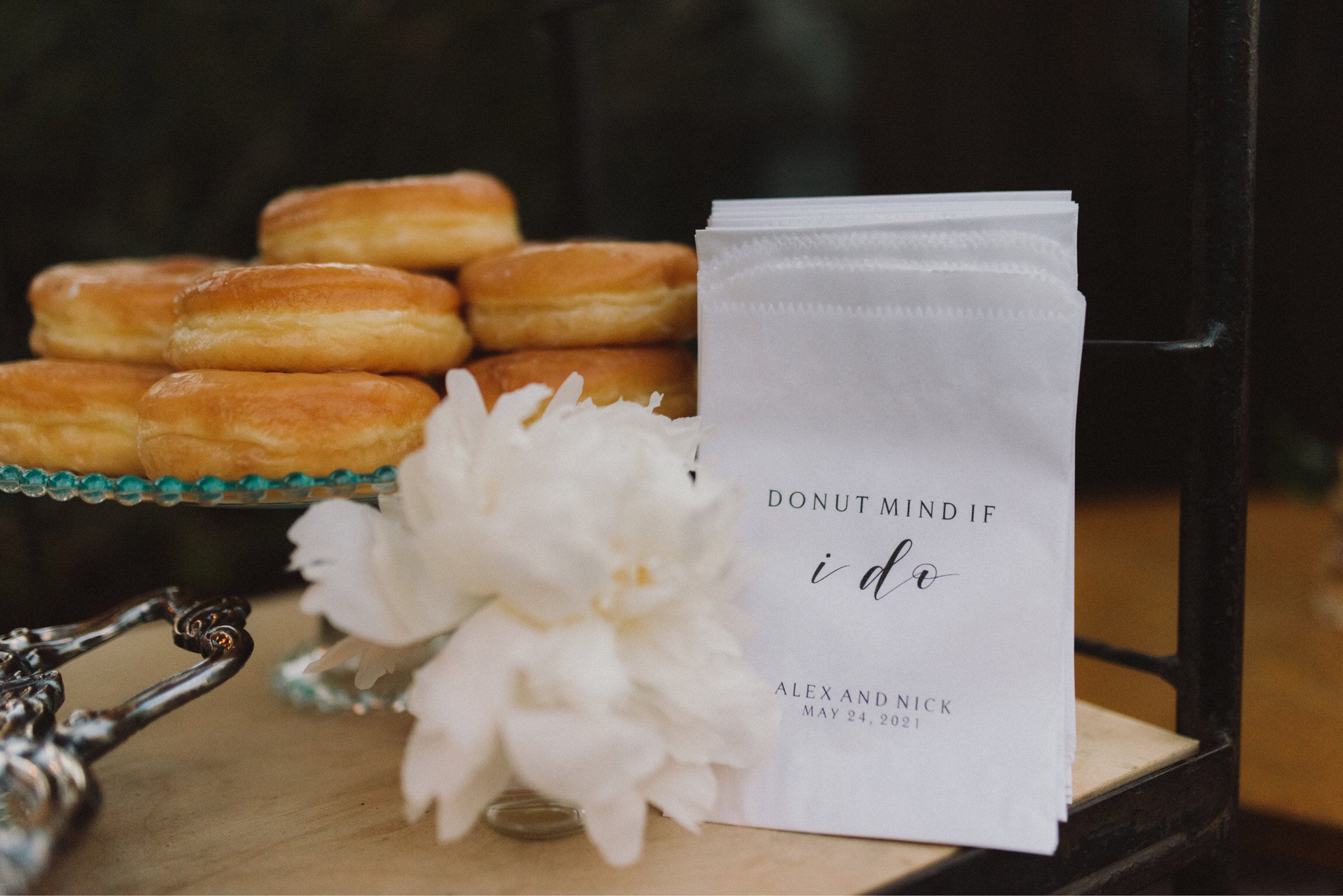 Donut Favor Bags, Doughnut Sacks, Wedding Dessert Table, Bridal Shower, Donut Mind If I Do, Personalized, Lined, Grease Resistant