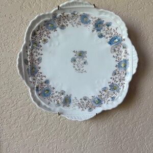 Leia added a photo of their purchase