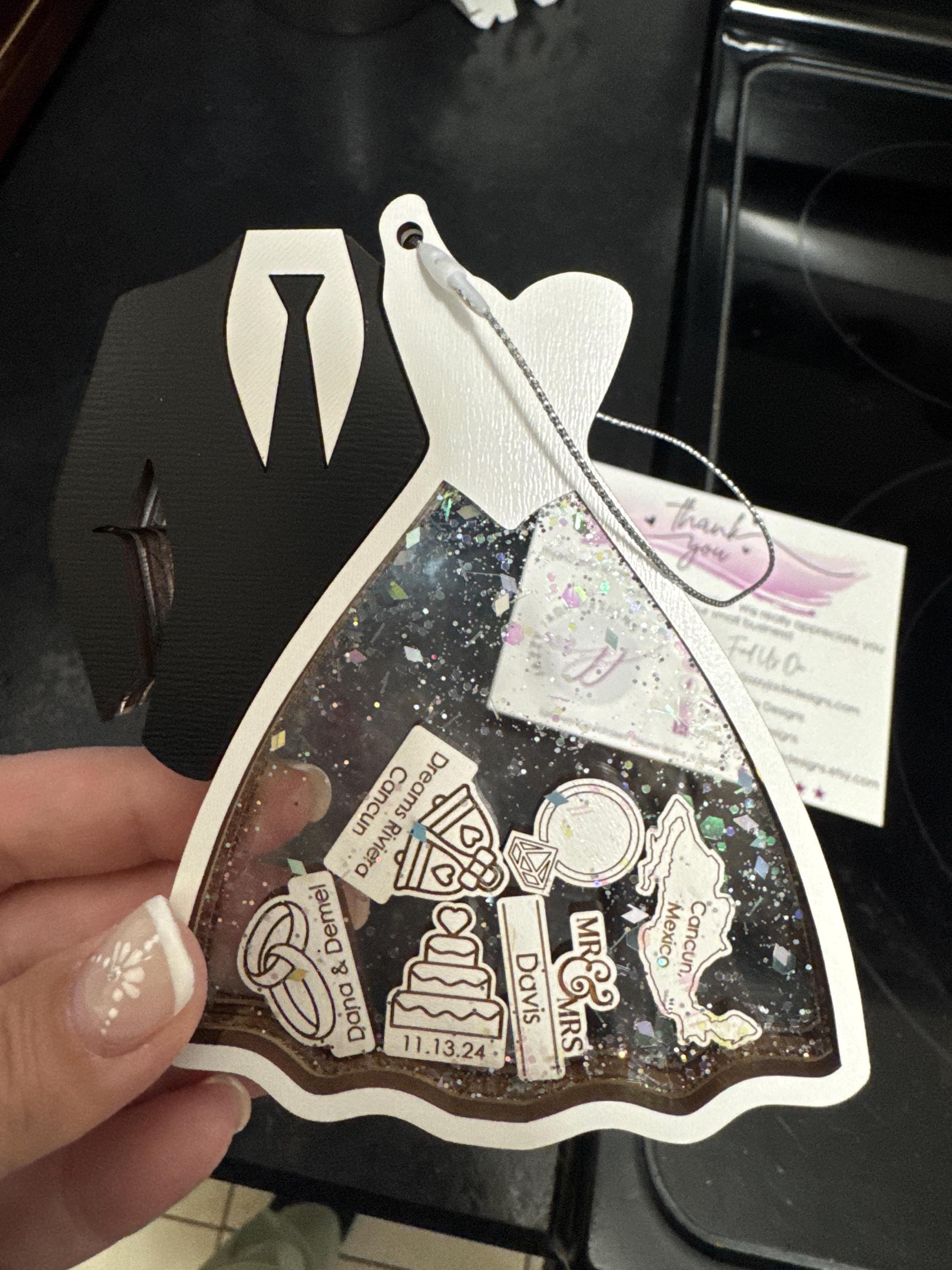personalized wedding ornament, custom first christmas married 2025, newlywed gift for couple, bridal shower gift, bride and groom ornament