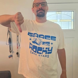 Taylor added a photo of their purchase