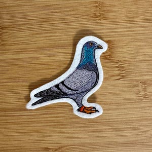 鳩の刺繍デザイン、鳥好きの方へのギフト（デジタルファイル） - Etsy 日本