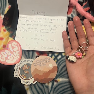 Felecity added a photo of their purchase