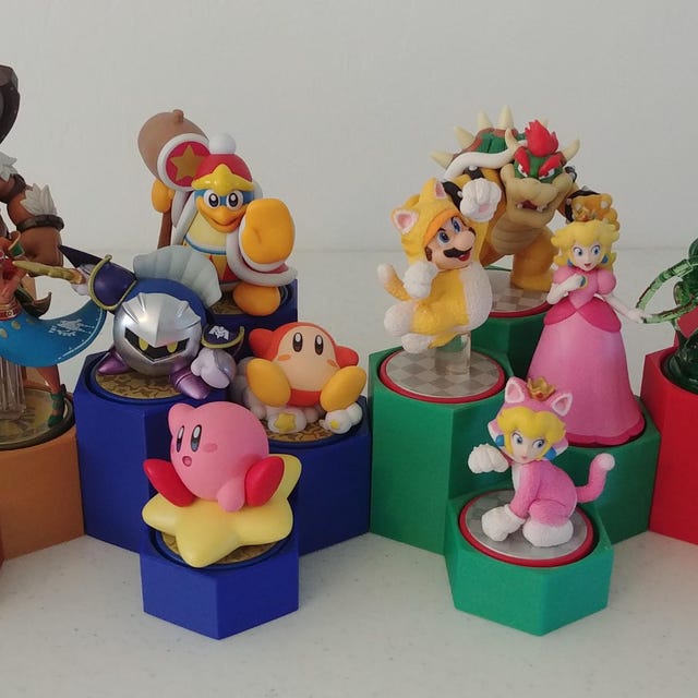 Amiibo ディスプレイスタンド - モジュラー - モジュールごとに4
