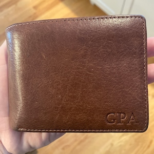Taylor added a photo of their purchase