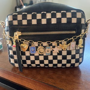 Marissa added a photo of their purchase