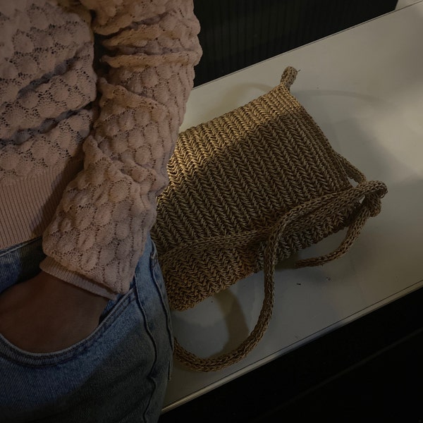 White Raffles Pendant Lamp Bar Lighting / Felted Wool Bedsides ...