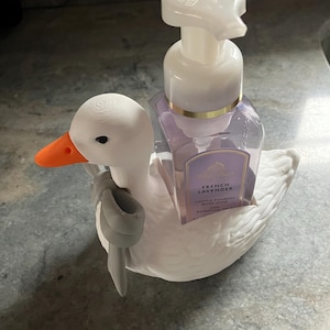 MARIANN added a photo of their purchase