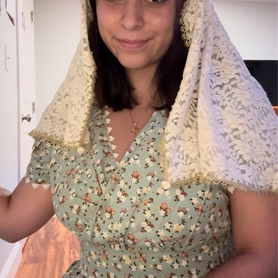 Top Zoia Flower Ivory