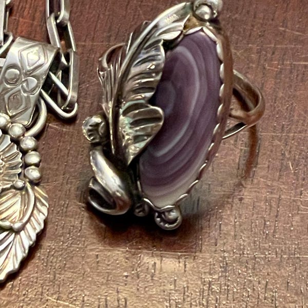 •GASPEITE - NAAKI• Navajo silver ring (size 10.25)