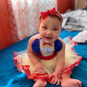 Newborn snow white outfit cheap