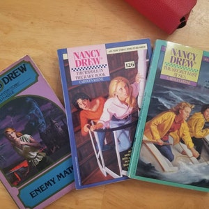 Freshman Dorm by Linda A. Cooney Freshman Dorm by Linda A. Cooney