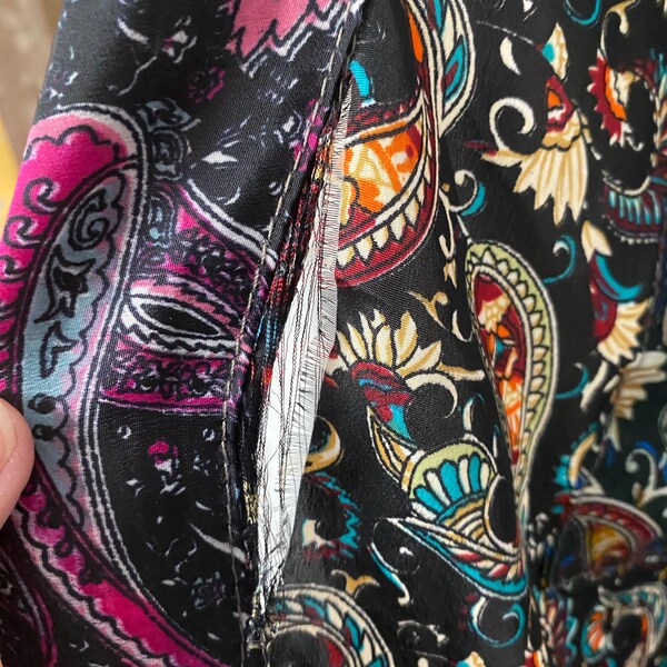 0255~4 Pocket Abstract Motif Silk Pants