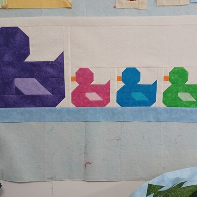 PDF Pattern Little Ducky Quilt Block Pattern, Traditional Quilt Block ...