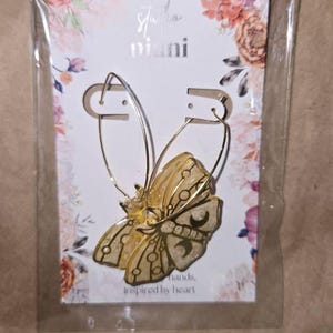 Ashley added a photo of their purchase