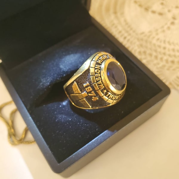 Custom College Ring, Personalized Class Ring, Custom Graduation Gift ...