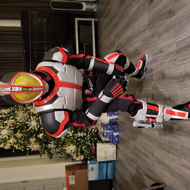 手作り仮面ライダーコスプレ衣装：ファイズ、カイザ、イクサ、デルタ