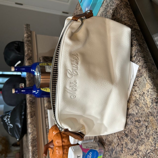 Bridesmaid Proposal Zipper Bag - Bridal Party Makeup Bag with Name –  SheltonShirts