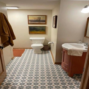 Herringbone Sheet Vinyl Flooring in Medium Wood Parquet Design for