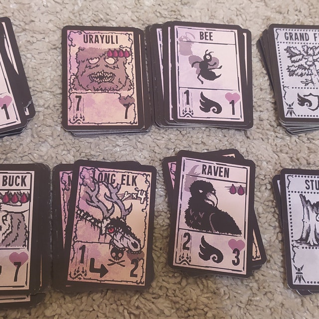 229枚のカードを使った暗号化カードゲーム。2人用ゲーム（特典付き