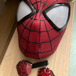 Sparatutto Ragnatela Magnetico Per Cosplay Spiderman - Fatto A Mano, Silicone Nero, Accessorio Costume - Foto 2