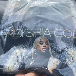 Dee added a photo of their purchase