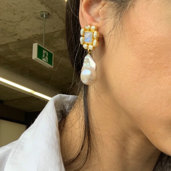 Baroque Pearl Earring Gold main image 0