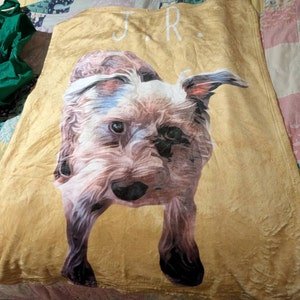 Charleigh added a photo of their purchase
