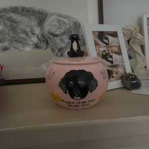 Leonie added a photo of their purchase