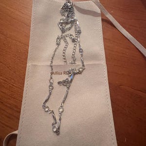 Allisa added a photo of their purchase