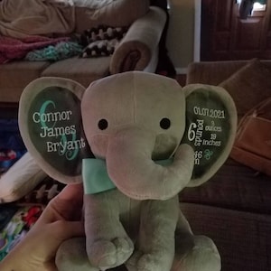 Kourtney added a photo of their purchase