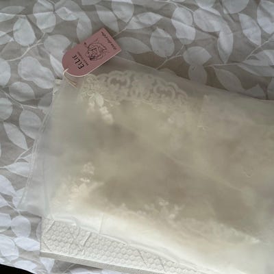 Little People White Pearl Scalloped Edge Veil:- 2042 main image 0