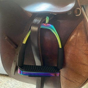 Horse English Saddle Pad with Matching Fly Bonnet Veil Ear Net | Etsy