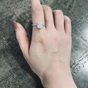 yudong added a photo of their purchase