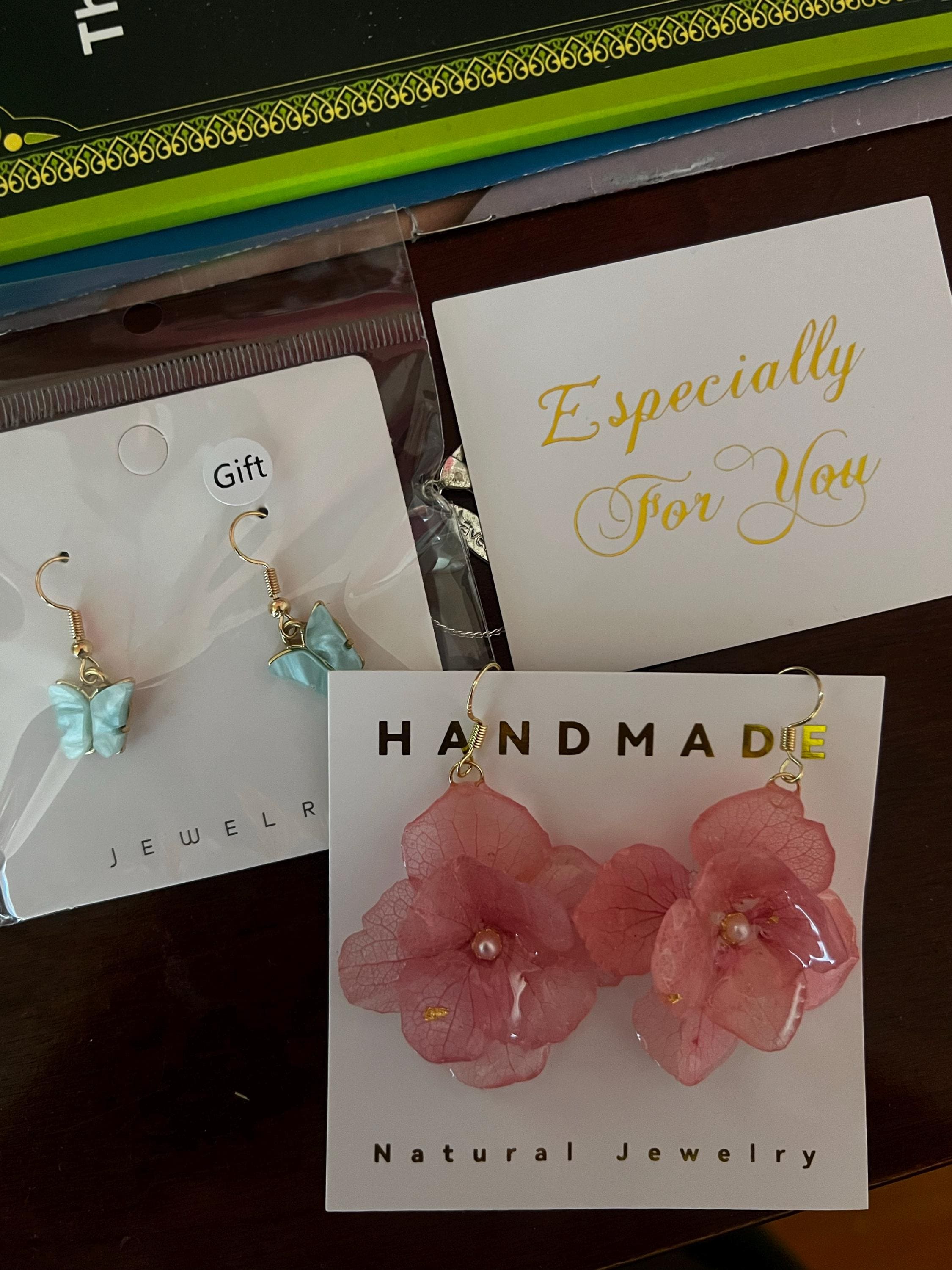 Real Hydrangea Flower Earrings, Handmade Pressed Hydrangea Flower Resin Earrings, Dried Flower Dangle Drop Earrings, Christmas Gift For Her