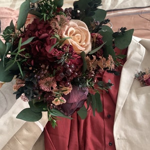 Dayanne added a photo of their purchase