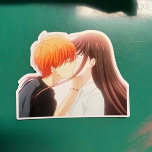 Fruits Basket Kyo and Tohru Sticker kiss and hug Season 3 Holo -   Portugal